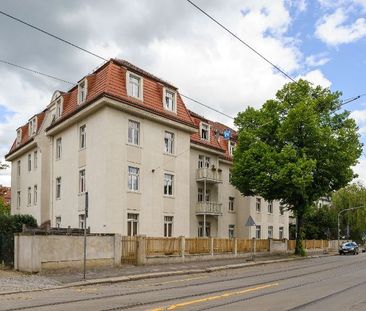 Modernisierte 3-Raum- Wohnung in Dresden Blasewitz! - Photo 5