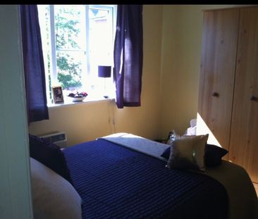 1 Bed Flat, Ridley Close, IG11 - Photo 1