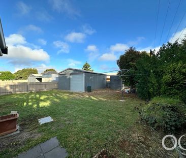 Open the Door To Coastal Calm in the Heart of Goolwa - Photo 4
