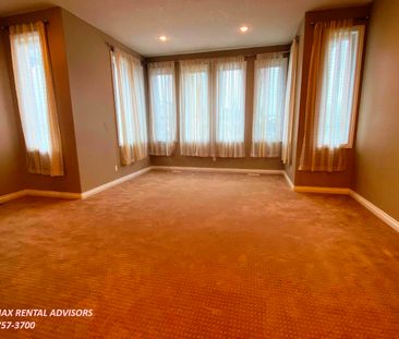 722 Adams Way Southwest - Photo 3