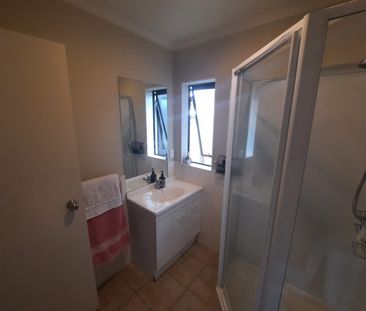 Cozy 2-bedroom home in Flatbush! - Photo 5