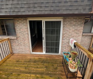 For Lease - 350 Camelot Court Unit# 33, Oshawa, Ontario - Photo 1