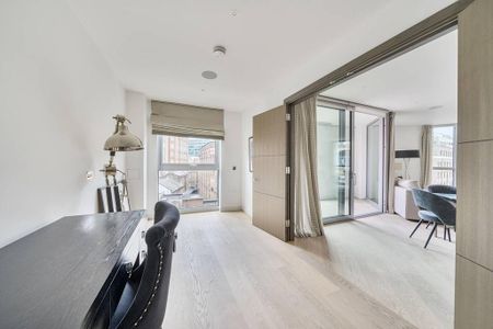 3 bedroom flat to rent - Photo 4