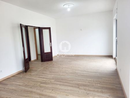 Andar moradia T3 - Photo 3