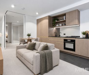 Stylish South Melbourne living in a prime location - Photo 6