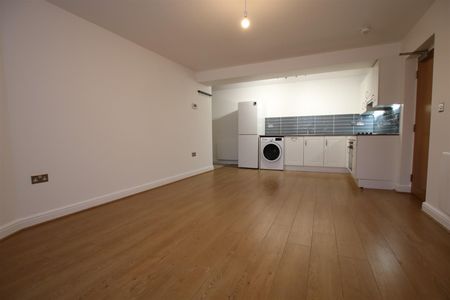 2 bed Flat for let - Photo 5