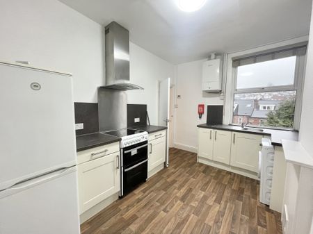 Ecclesall Road, Banner Cross, Sheffield, S11 - Photo 2