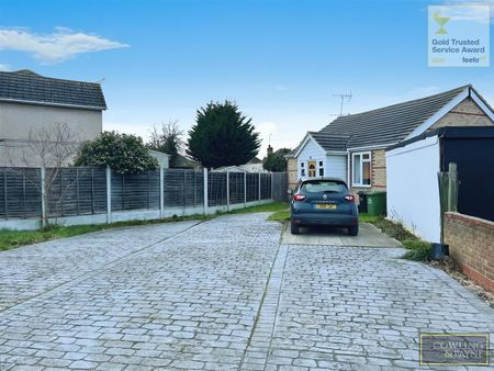 Runwell Road, Wickford - Photo 3