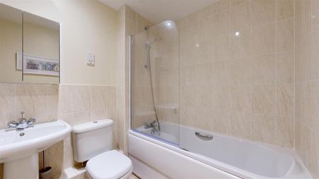 2 bedroom apartment to rent - Photo 2