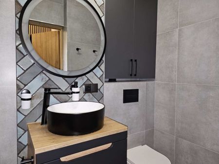 Cztery pokoje z balkonem i tarasem 85.13 m² - Photo 3
