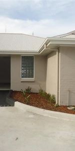 Modern 2 Bedroom Duplex - Photo 4