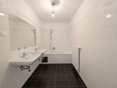 M(I)ETTEN IN OBERLAA: Unbefristete 2-Zimmer Wohnung mit Balkon in 1100 Wien zu mieten - Foto 2