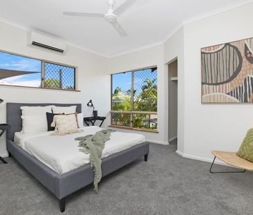 FUNCTIONAL, NEAT FAMILY HOME IN CONVENIENT LOCATION - Photo 2