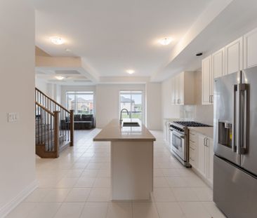 For Lease - 3077 Perkins Way, Oakville, Ontario - Photo 2