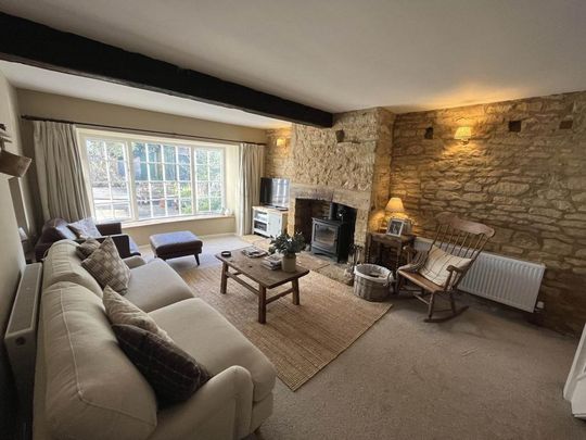 2 bedroom end of terrace house to rent - Photo 1