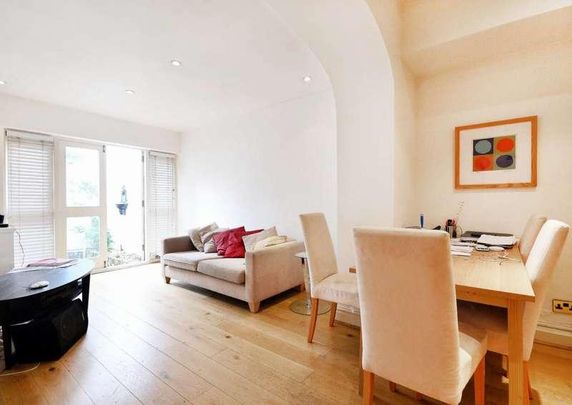 Onslow Gardens, South Kensington, SW7 - Photo 1