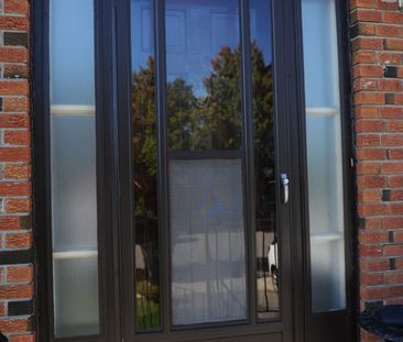 For Lease - 1618 Corkstone Glade Unit# Upper, Mississauga, Ontario - Photo 3