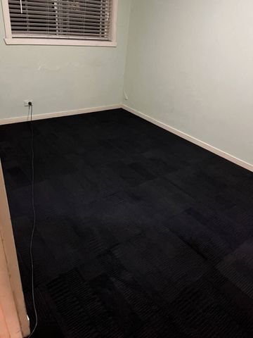 Renovated 2 b/r Footscray - park view - Photo 4