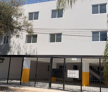 Departamento sobre Av. Guadalupe – A una cuadra de la UNIVA! 2 Habi... - Photo 4