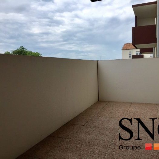 T3 AVEC BALCON ET PARKING - Photo 1