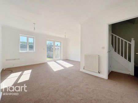 3 bedroom terraced house to rent - Photo 2