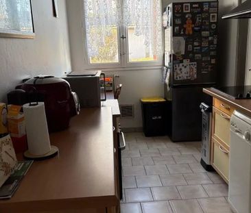Location Appartement 68 m2 à Coubron - Photo 2