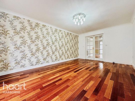 6 bedroom townhouse to rent - Photo 1