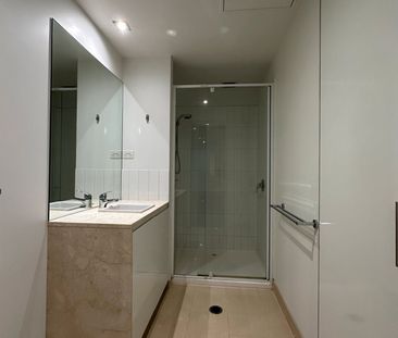 CBD close to everything! - Photo 1