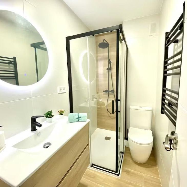 Plaza Jiménez Díaz, Getafe, Community of Madrid 28903 - Photo 1