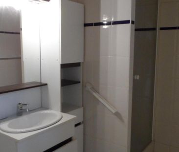 Location Appartement 2 pièces 35m² BORDEAUX 33000 - Photo 2
