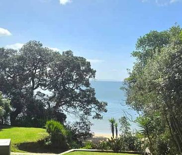ABSOLUTE BEACHFRONT LIVING | STANMORE BAY - Photo 2
