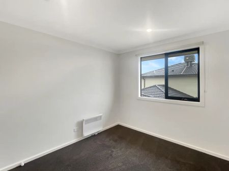 3 Smythe Avenue, Mernda VIC 3754 - Photo 4