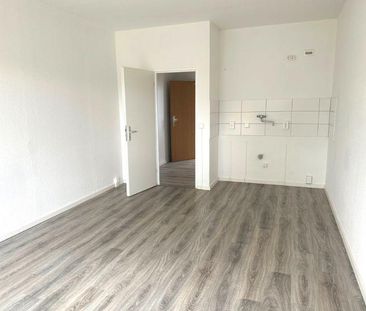 Singleapartment zum verlieben! Dusche + Aufzug + Balkon - Foto 1