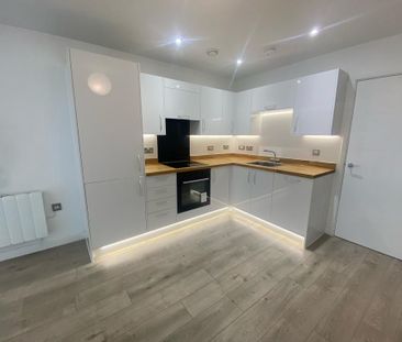 1 bedroom apartment to rent - Photo 2