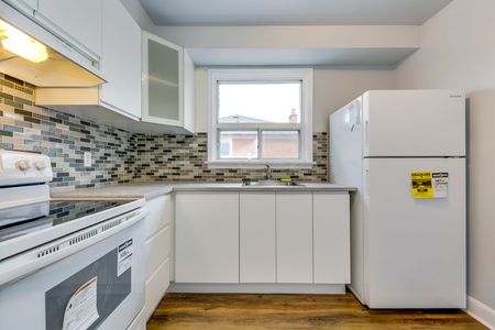 For Lease - 210 Habitant Drive Unit# 3, Toronto, Ontario - Photo 4