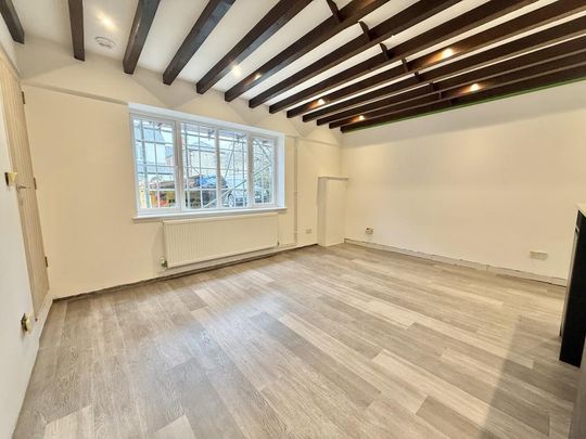 1 bedroom semi-detached house to rent - Photo 1