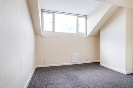 4 bedroom terraced house to rent - Photo 2