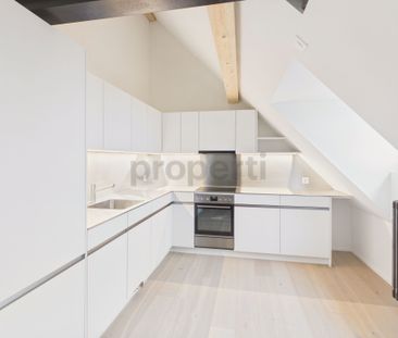 Charming historical 4.5 -room apartment in Stäfa - Photo 3