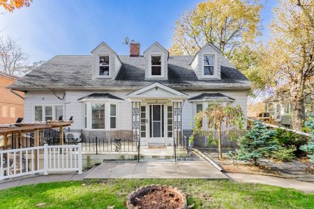 For Lease - 8 Thirty Third Street Unit# 4, Toronto, Ontario - Photo 3