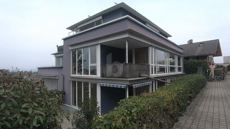 LIGHT-FLOODED AND SPACIOUS - Foto 4