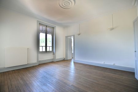 Appartement F2 - EPINAL - 61 M2 - Photo 4