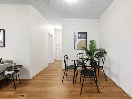 15/277 Livingstone Road Marrickville - Photo 2