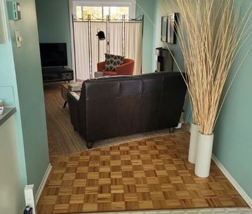 Beau Grand 4 1/2 propre à louer - Photo 2