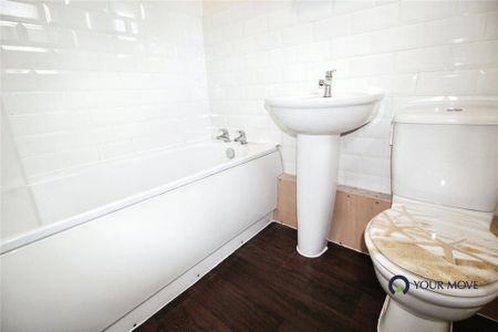 1 bedroom flat to rent - Photo 4