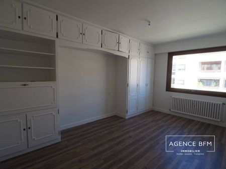 Location Appartement 3 pièces 88m² ANNECY 74000 - Photo 2