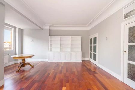 Madrid, Community of Madrid 28006 - Photo 5