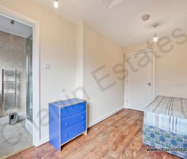 5 bedroom townhouse to rent - Photo 3