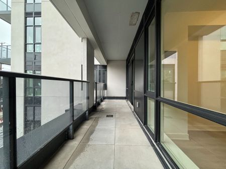 For Lease - 204 Burnhamthorpe Road Unit# 211, Mississauga, Ontario - Photo 5