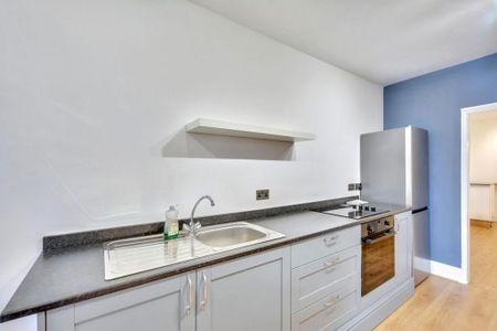 2 bedroom flat to rent - Photo 5