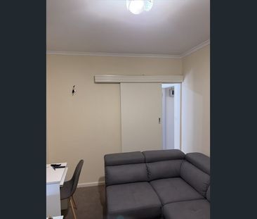 Low-Maintenance Living in Prime Clearview Location - Photo 1